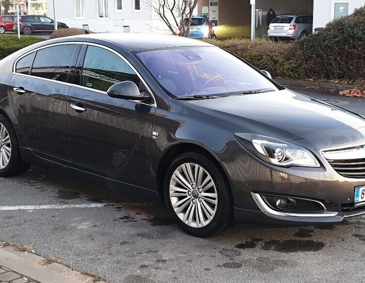 Opel Insignia Sedan / Limuzína 0,0 125 kw