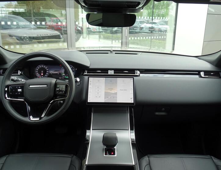 Land Rover Range Rover Velar 14