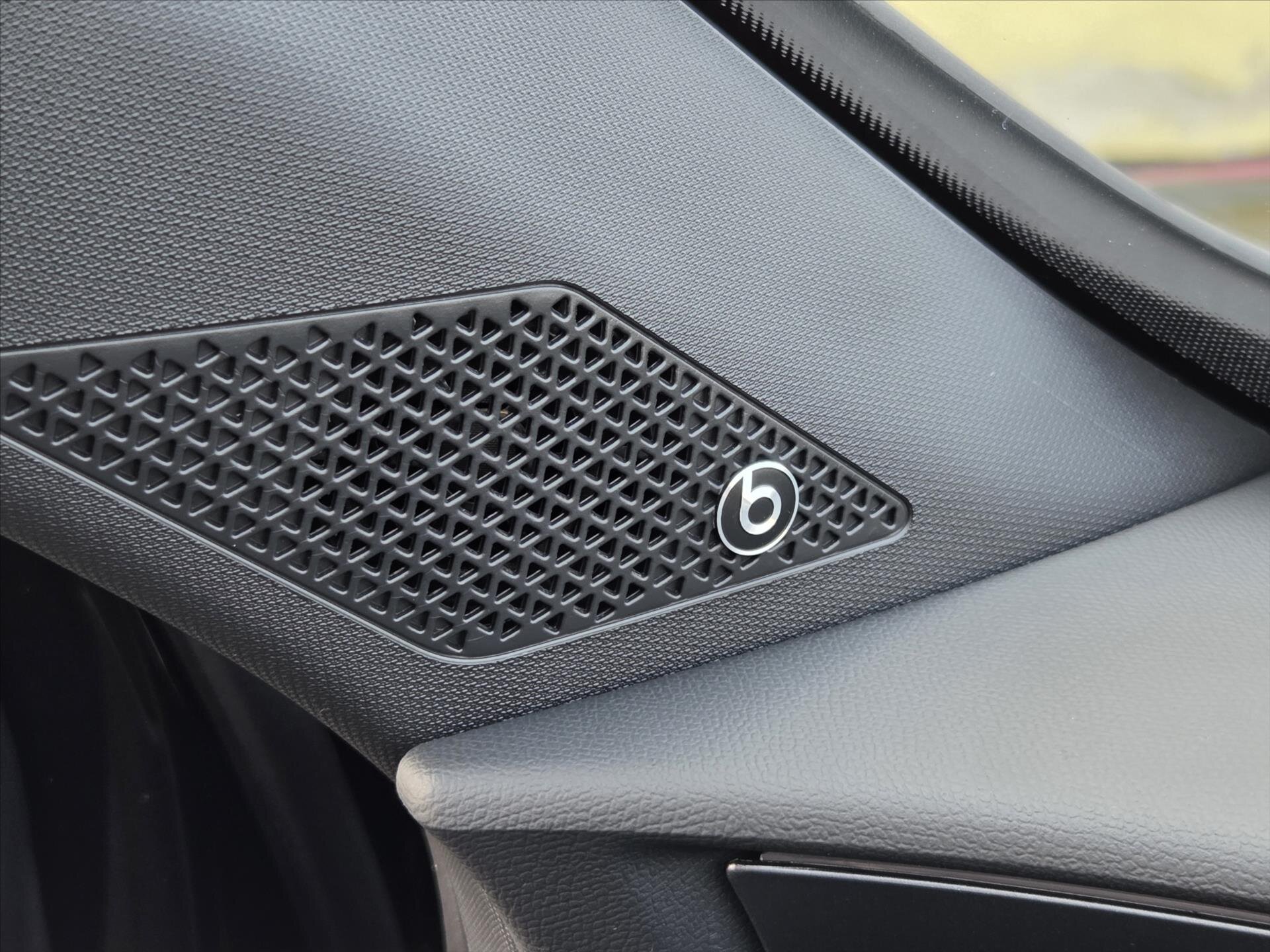 Cupra Formentor SUV / Terénní 2,0 l 140 kw