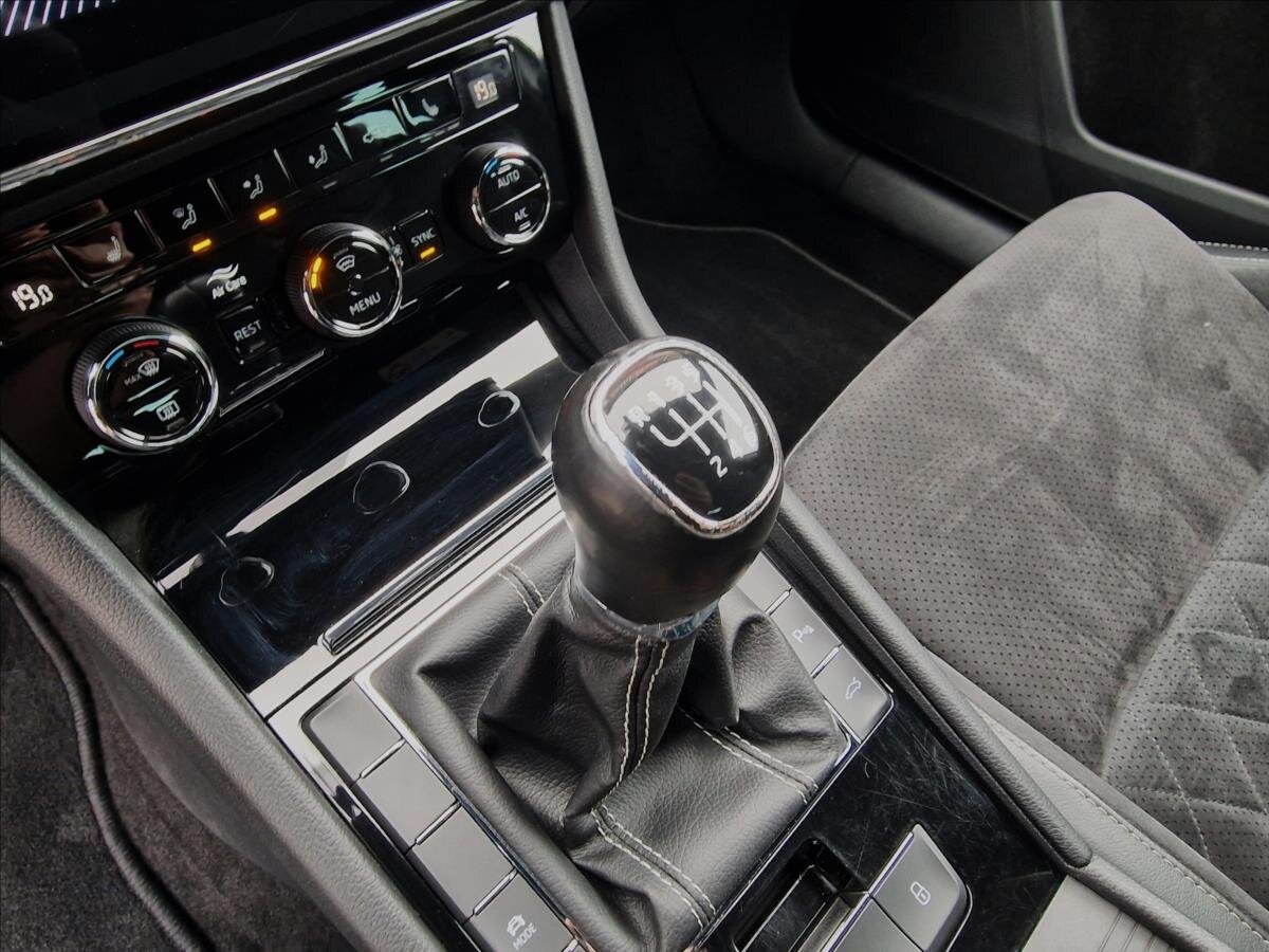 Škoda Superb Kombi 2,0 l 110 kw