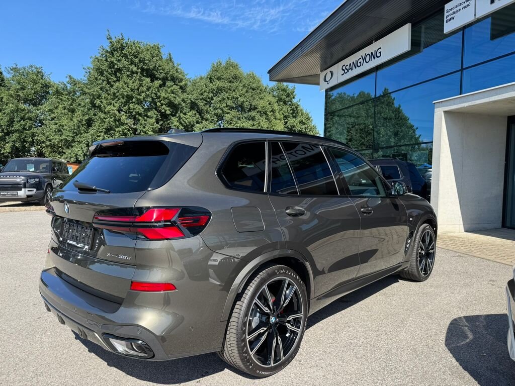 BMW X5 SUV / Terénní 3,0 l 210 kw