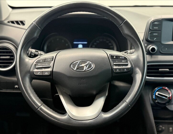 Hyundai Kona SUV / Terénní 1,6 l 130 kw