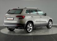 Škoda Karoq SUV / Terénní 1,5 l 110 kw