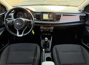 KIA Rio 33