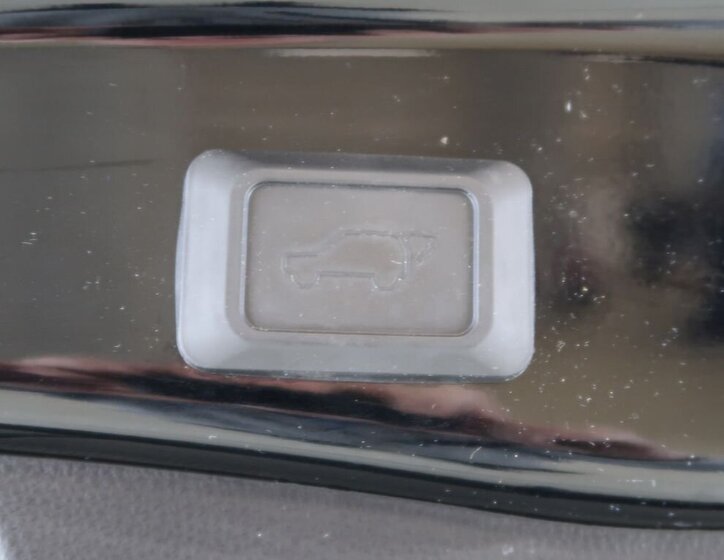 Toyota RAV4 SUV 2,0 l 129 kw