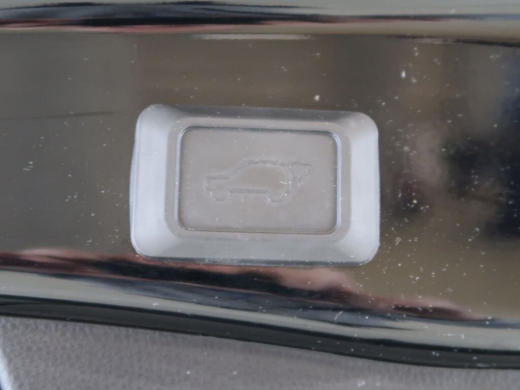 Toyota RAV4 SUV 2,0 l 129 kw