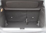 Opel Crossland X SUV / Terénní 1,2 l 61 kw