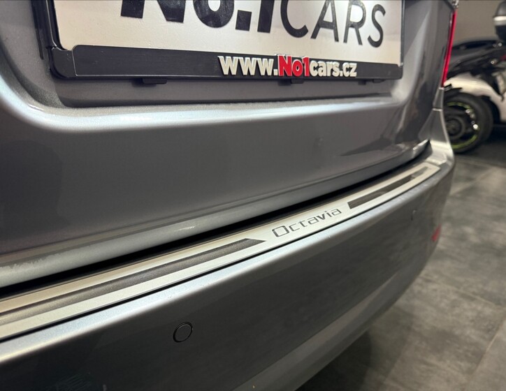 Škoda Octavia 19