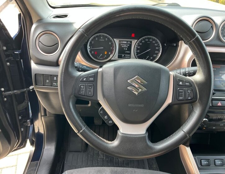 Suzuki Vitara SUV / Terénní 1,6 l 88 kw