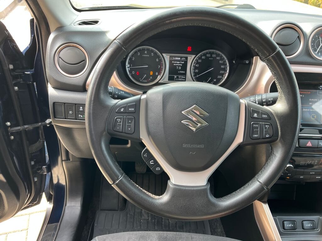 Suzuki Vitara SUV / Terénní 1,6 l 88 kw