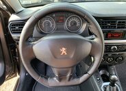 Peugeot 301 Sedan 1,6 l 85 kw