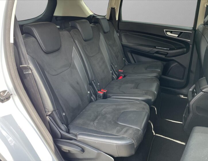 Ford S-MAX MPV 2,0 l 110 kw