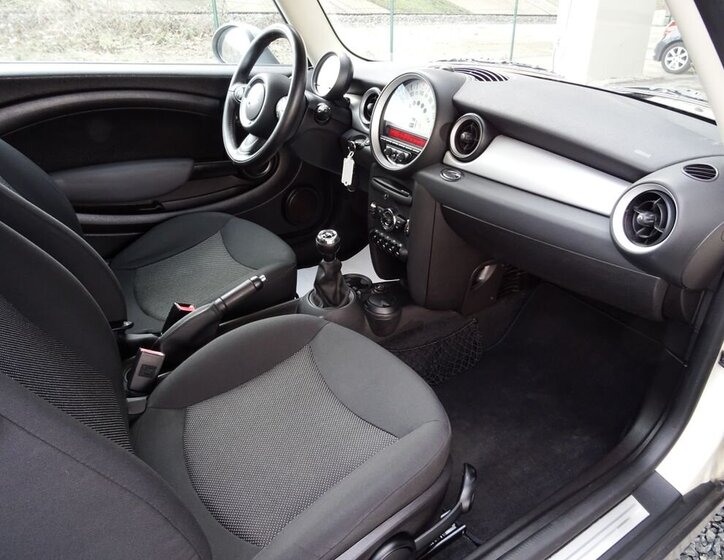 Mini Clubman Kombi 1,6 l 72 kw