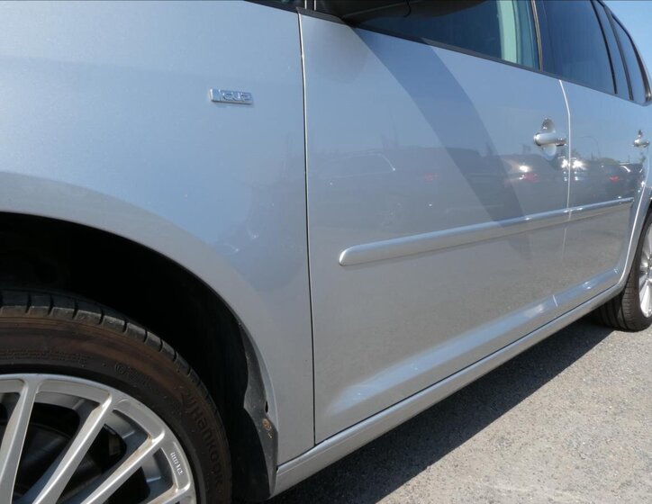 Volkswagen Touran MPV 1,4 l 103 kw