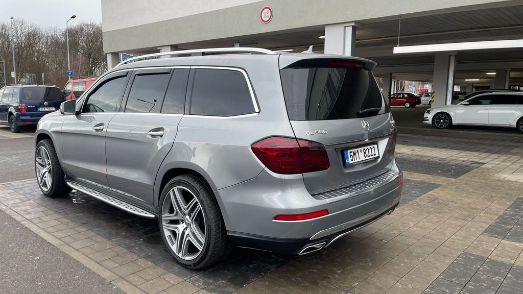 Mercedes-Benz GL