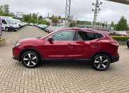 Nissan Qashqai SUV / Terénní 1,6 l 120 kw
