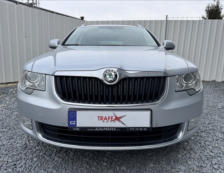 Škoda Superb Kombi 2,0 l 125 kw