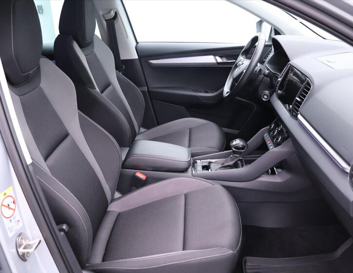Škoda Karoq SUV / Terénní 2,0 l 85 kw