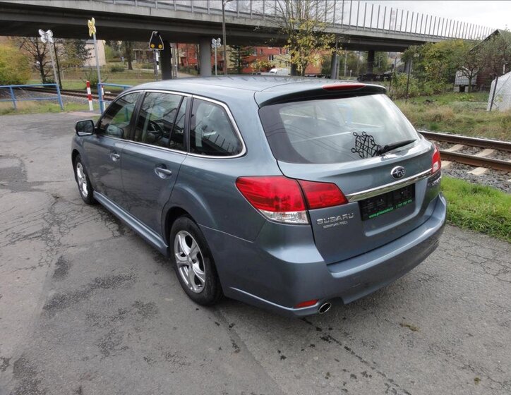 Subaru Legacy Kombi 2,0 l 110 kw