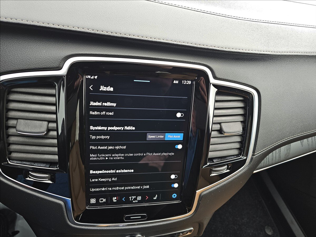 Volvo XC90 SUV 2,0 l 184 kw