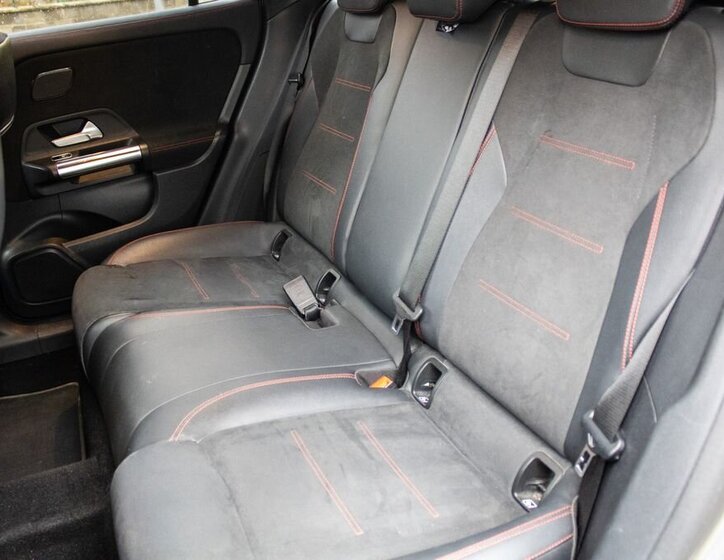 Mercedes-Benz GLA 16