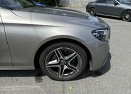 Mercedes-Benz Třídy E 16