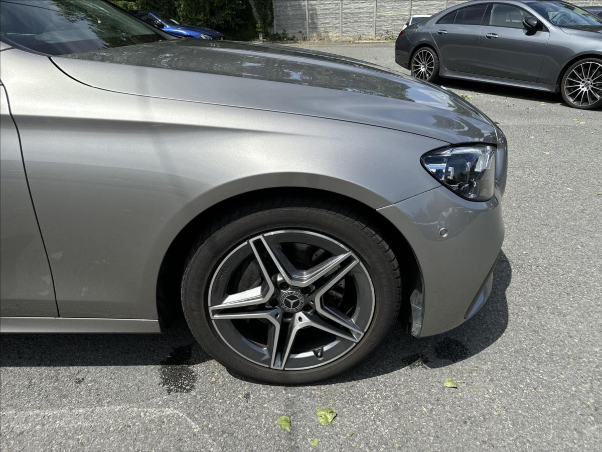 Mercedes-Benz Třídy E