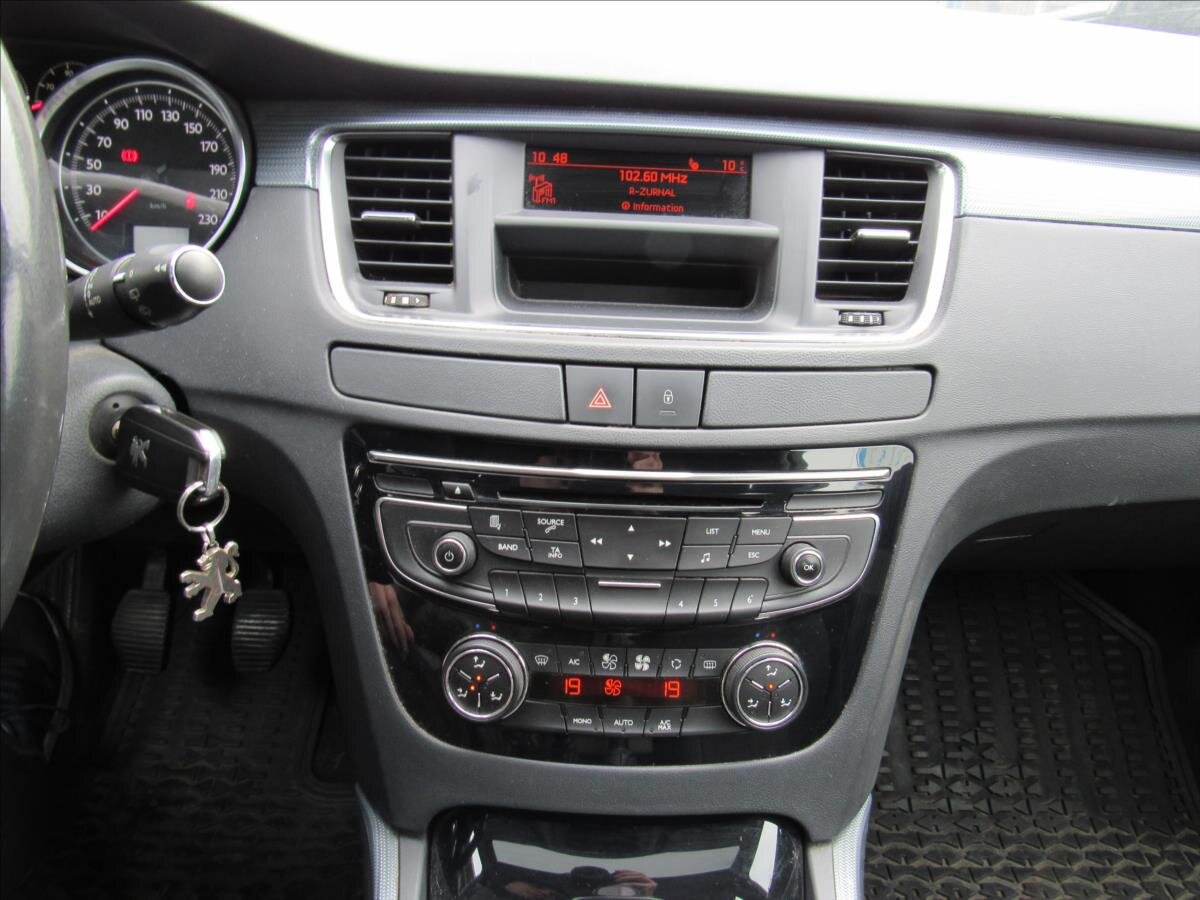 Peugeot 508 Kombi 2,0 l 103 kw