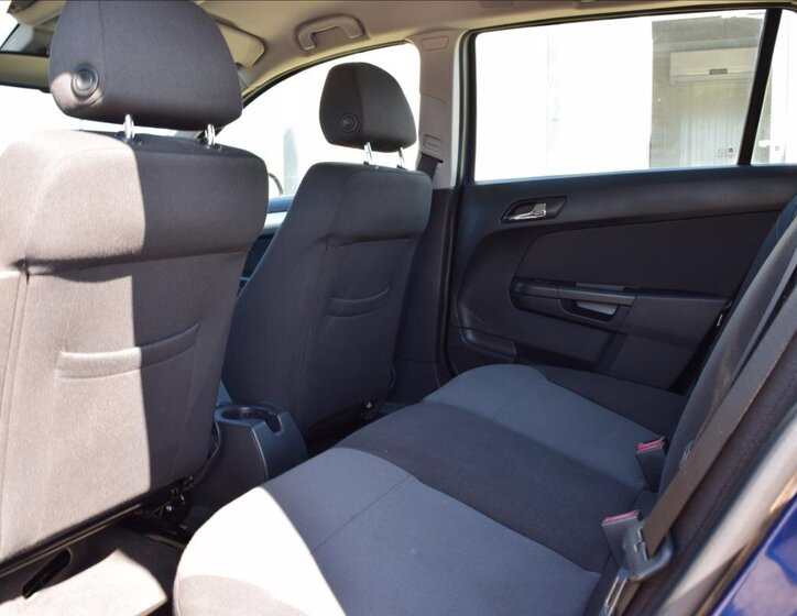 Opel Astra Kombi 1,9 l 74 kw