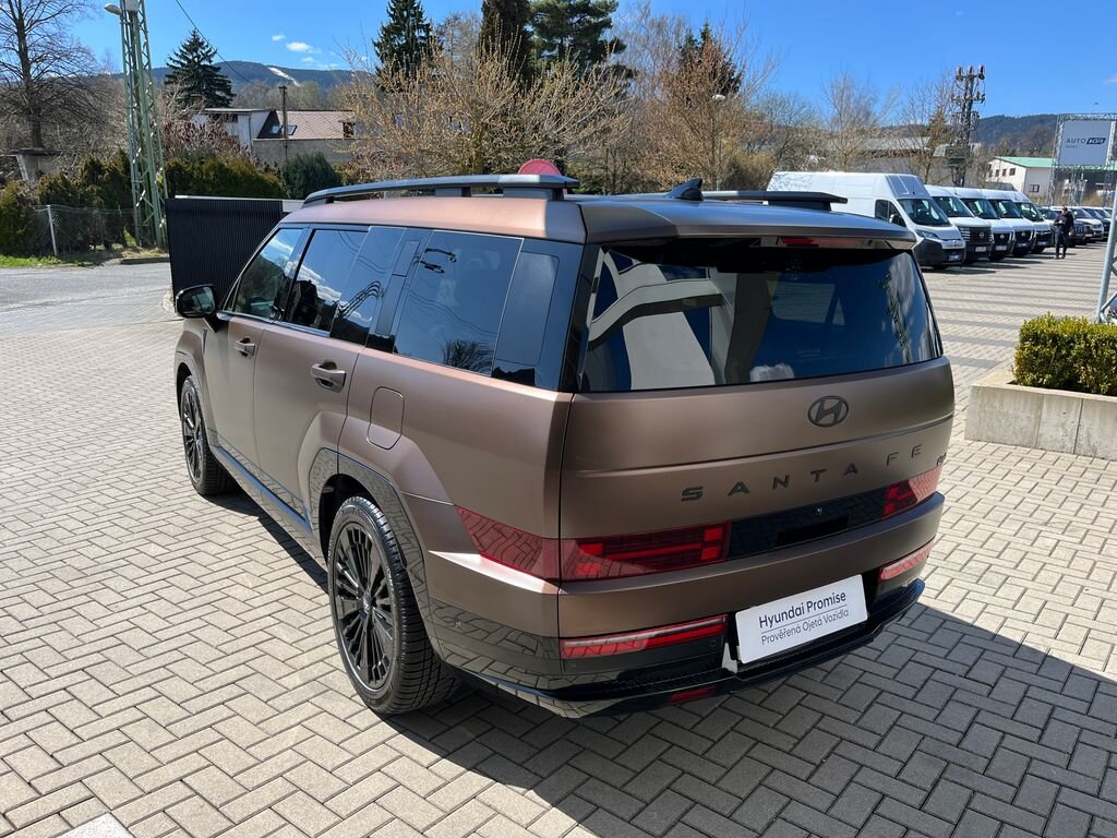 Hyundai Santa Fe SUV / Terénní 1,6 l 158 kw