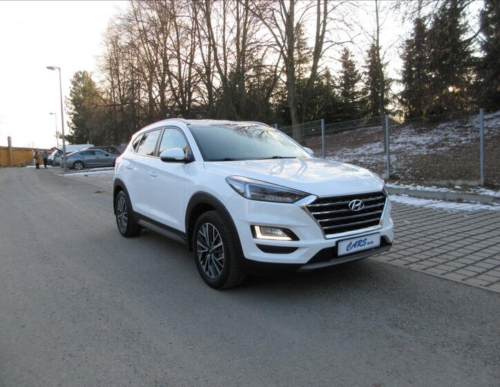Hyundai Tucson SUV 1,6 l 100 kw