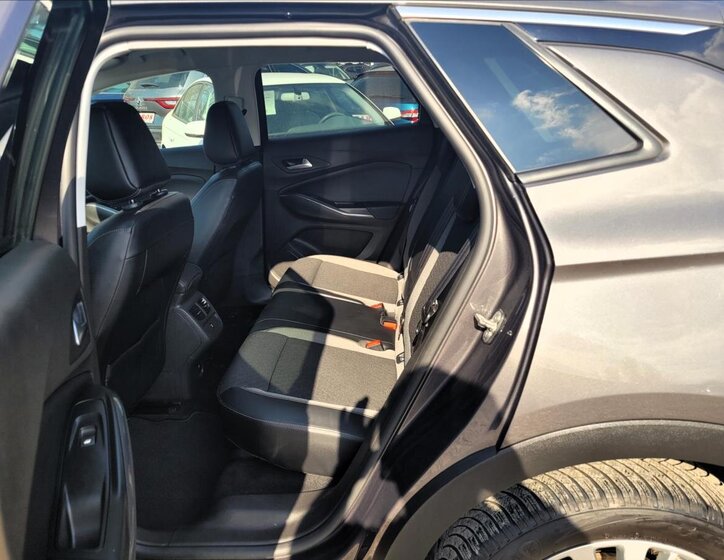 Opel Grandland X SUV / Terénní 1,5 l 96 kw