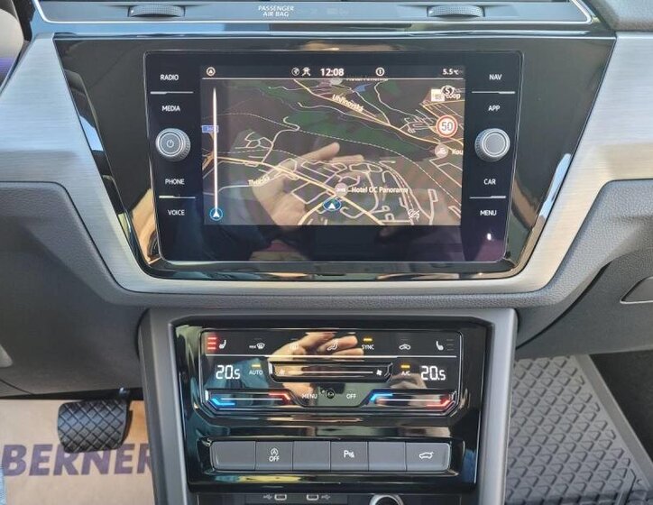 Volkswagen Touran MPV 1,5 l 110 kw