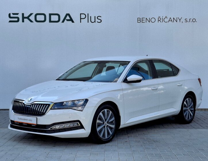 Škoda Superb 1