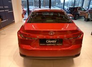 Toyota Camry Sedan 2,5 l 169 kw