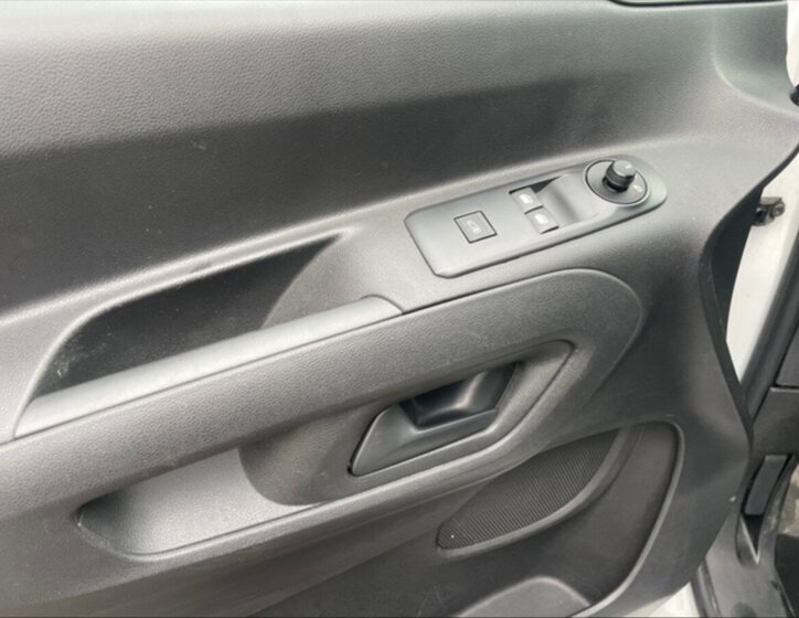 Peugeot Partner Kombi 1,5 l 75 kw