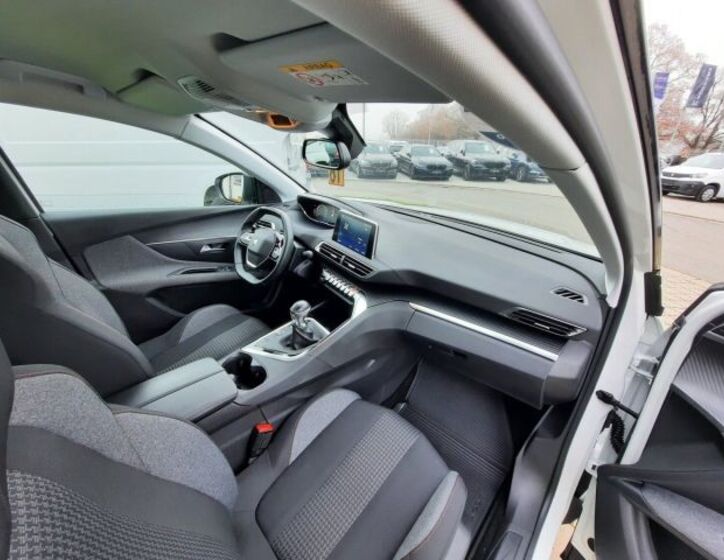Peugeot 3008 14