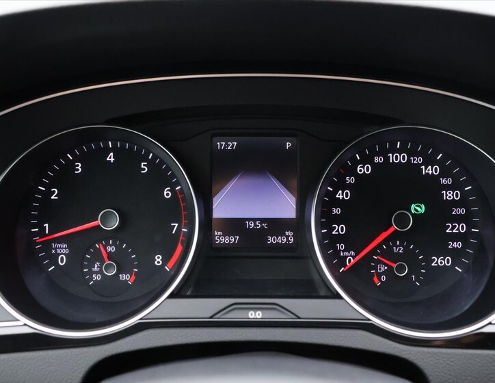 Volkswagen Passat Sedan 1,5 l 110 kw