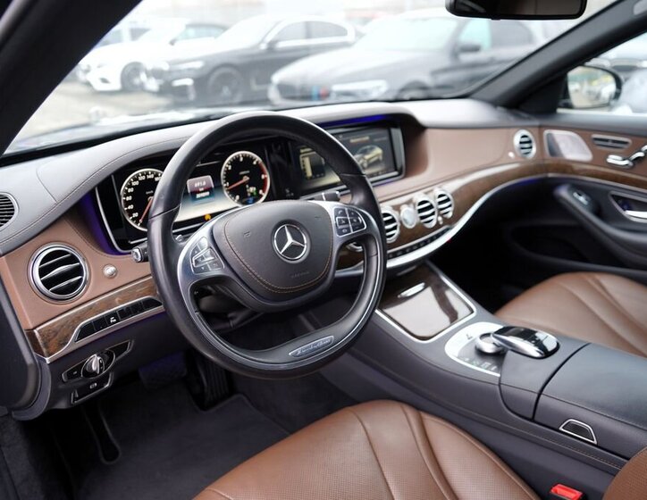 Mercedes-Benz Třídy S 21