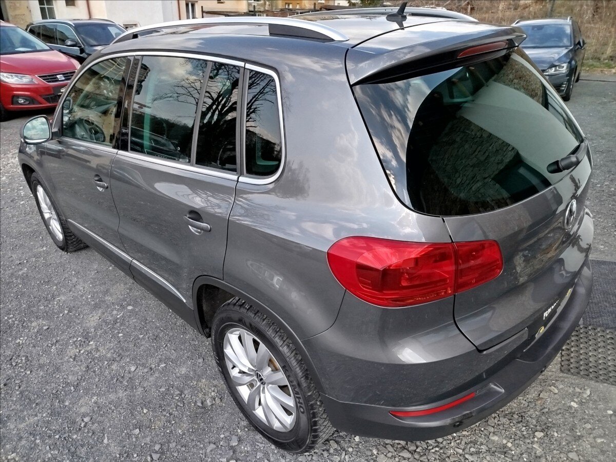 Volkswagen Tiguan SUV / Terénní 1,4 l 118 kw