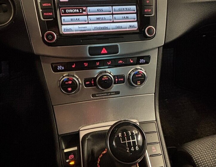 Volkswagen Passat CC Sedan 0,0 103 kw