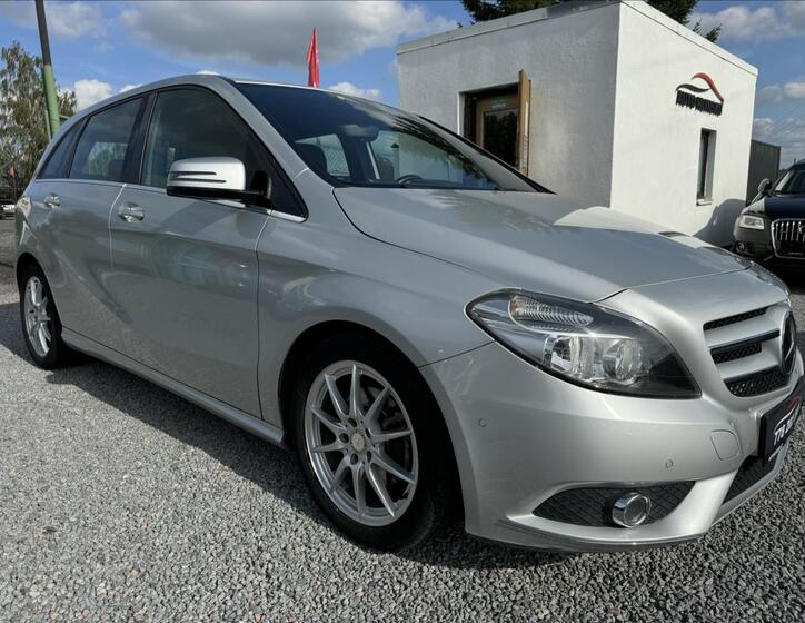 Mercedes-Benz Třídy B 9