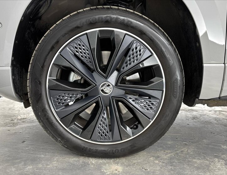 Škoda Karoq SUV / Terénní 1,5 l 110 kw