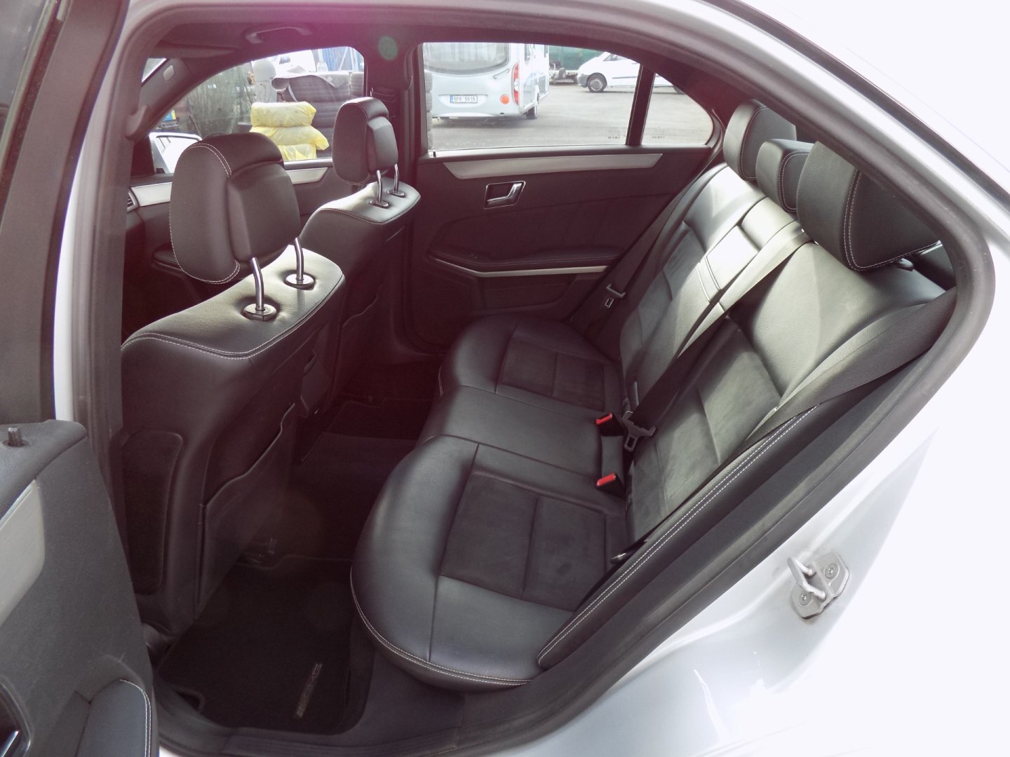 Mercedes-Benz Třídy E Sedan / Limuzína 2,1 l 125 kw