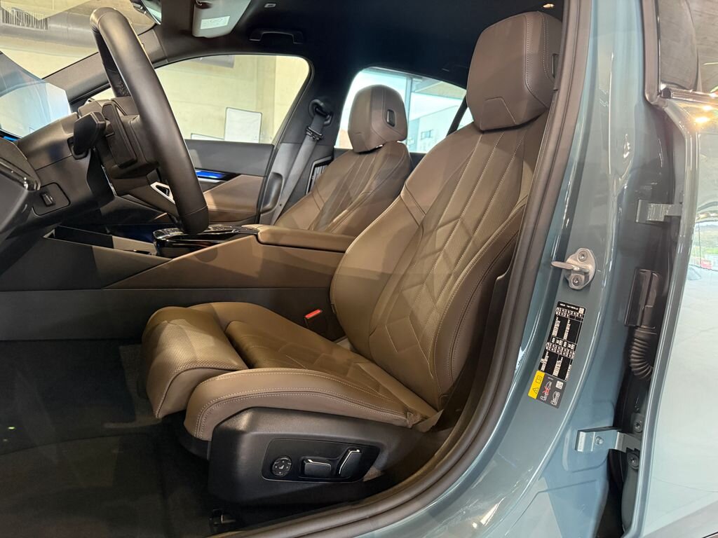 BMW Řada 5 Sedan / Limuzína 3,0 l 360 kw