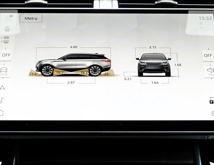 Land Rover Range Rover Velar 18