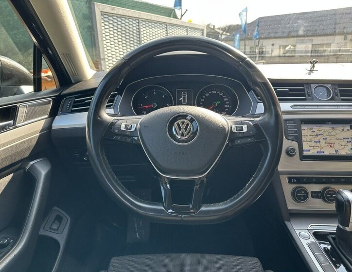 Volkswagen Passat Kombi 2,0 l 110 kw