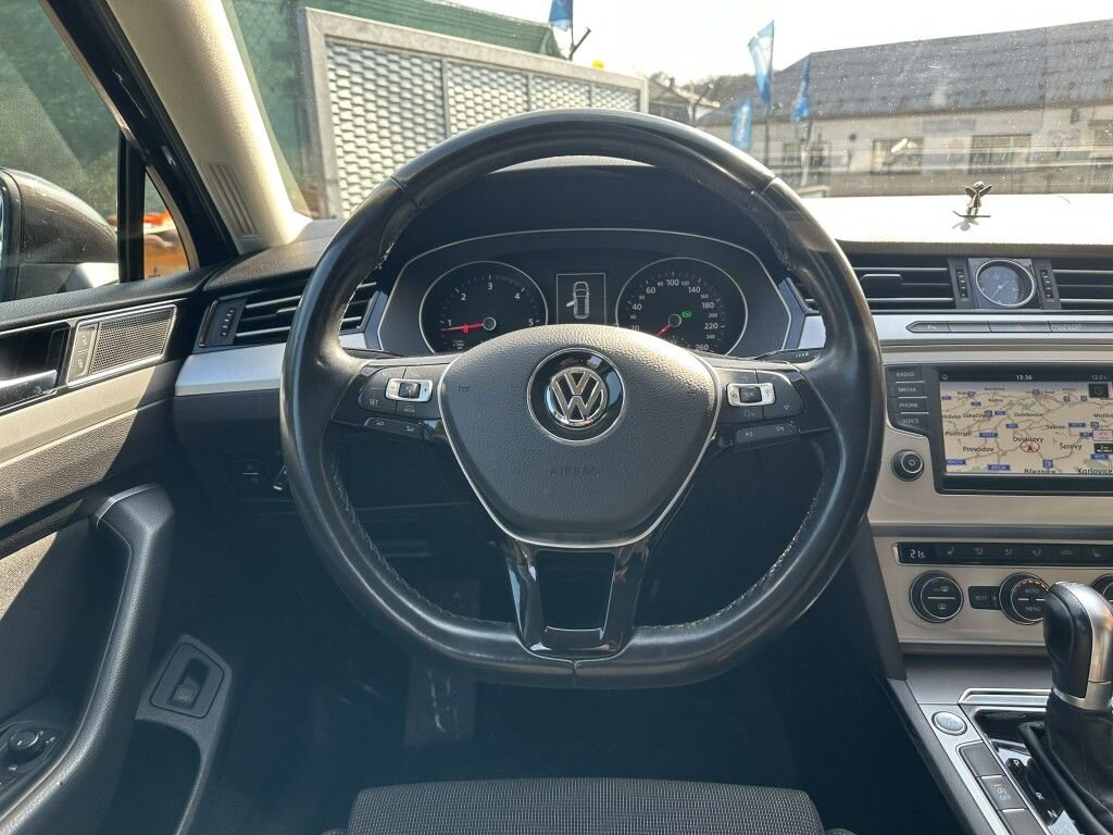 Volkswagen Passat Kombi 2,0 l 110 kw