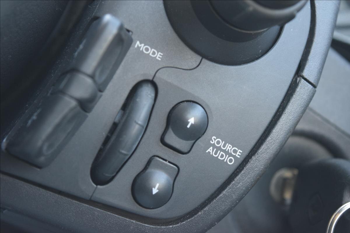 Renault Clio Kombi 1,1 l 74 kw