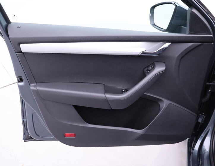 Škoda Octavia Liftback 1,6 l 81 kw